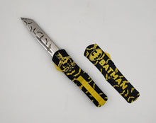 Load image into Gallery viewer, Templar Knife Concept Edition - 90's Theme Batman
