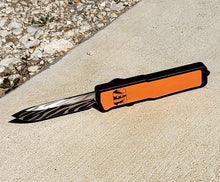 Load image into Gallery viewer, Templar Knife Concept Edition - Bengals