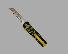 Load image into Gallery viewer, Templar Knife Concept Edition - 90's Theme Batman