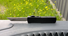 Load image into Gallery viewer, Templar Knife Concept Edition -  Herringbone