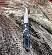 Load image into Gallery viewer, Templar Knife Concept Edition - The Crow