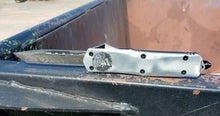 Load image into Gallery viewer, Templar Knife Concept Edition - Two-Face