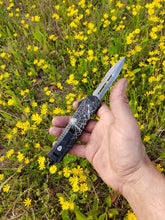 Load image into Gallery viewer, Templar Knife Concept Edition - Webbed Black Widow