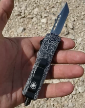 Load image into Gallery viewer, Templar Knife Concept Edition - Western