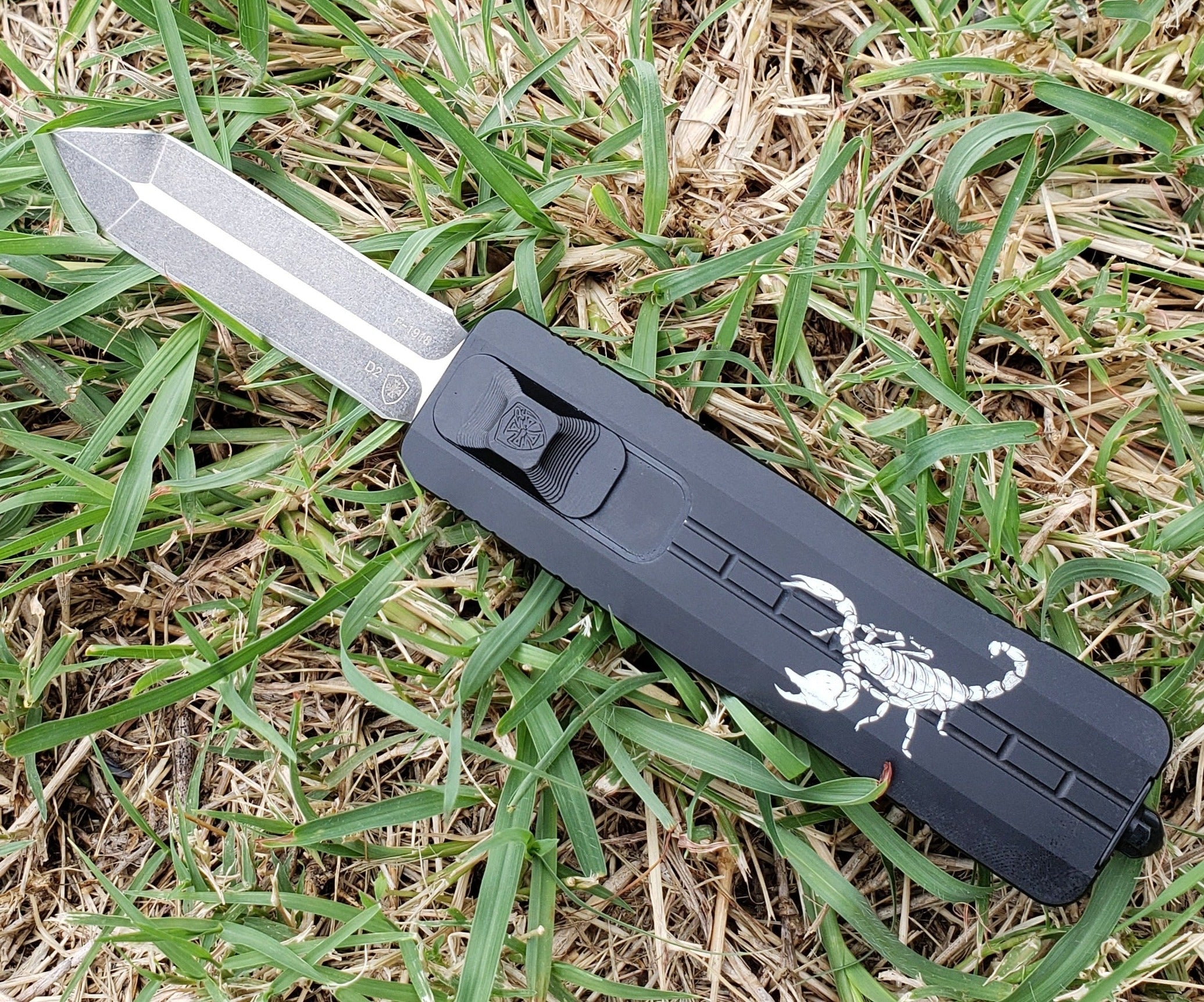 Templar Knife Concept Edition -  Sentinel  Scorpion Limited