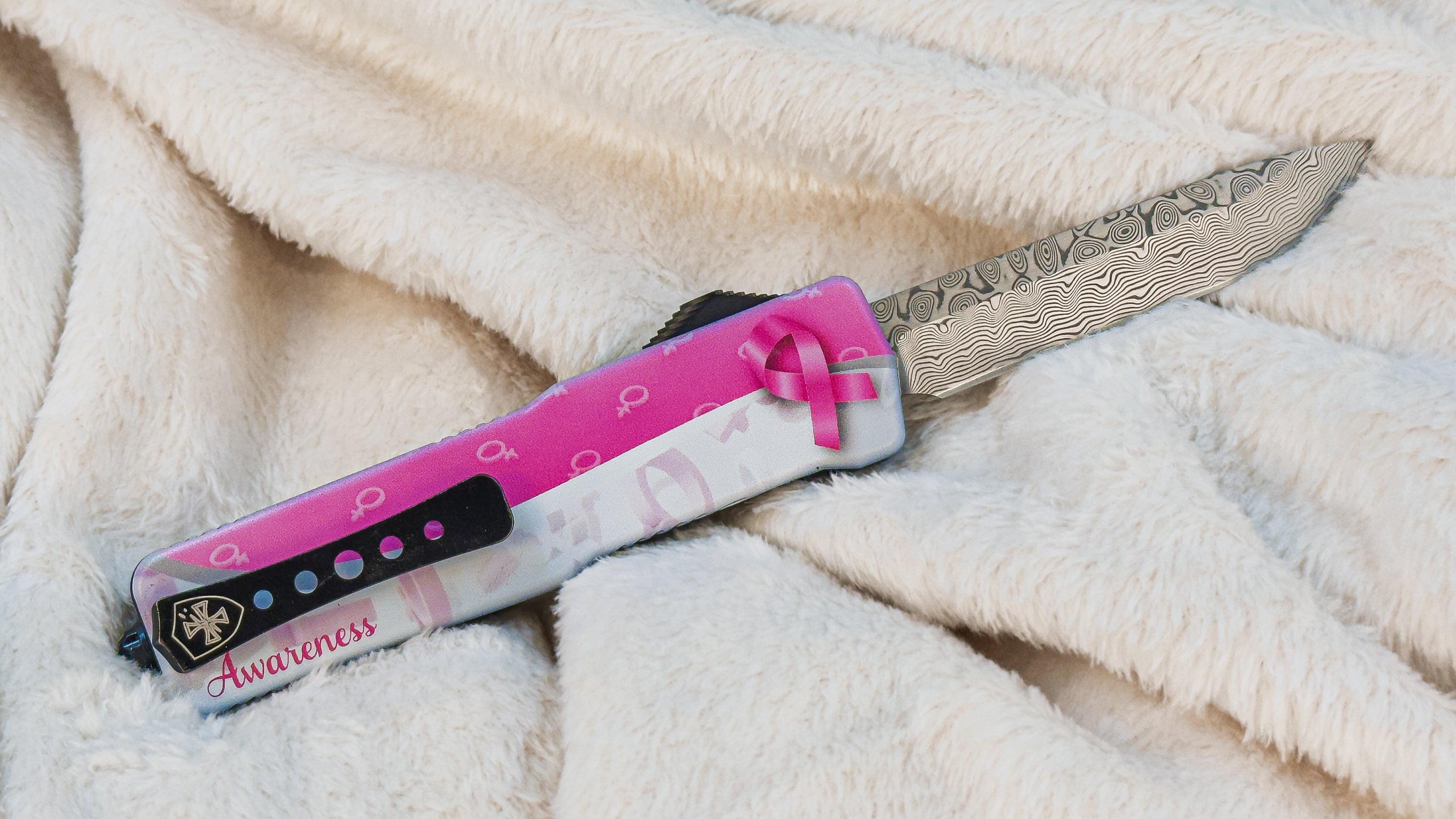 Templar Knife Concept Edition - Premium Small Lightweight Susan G. Komen Theme with a VG10 Core Damascus Blade