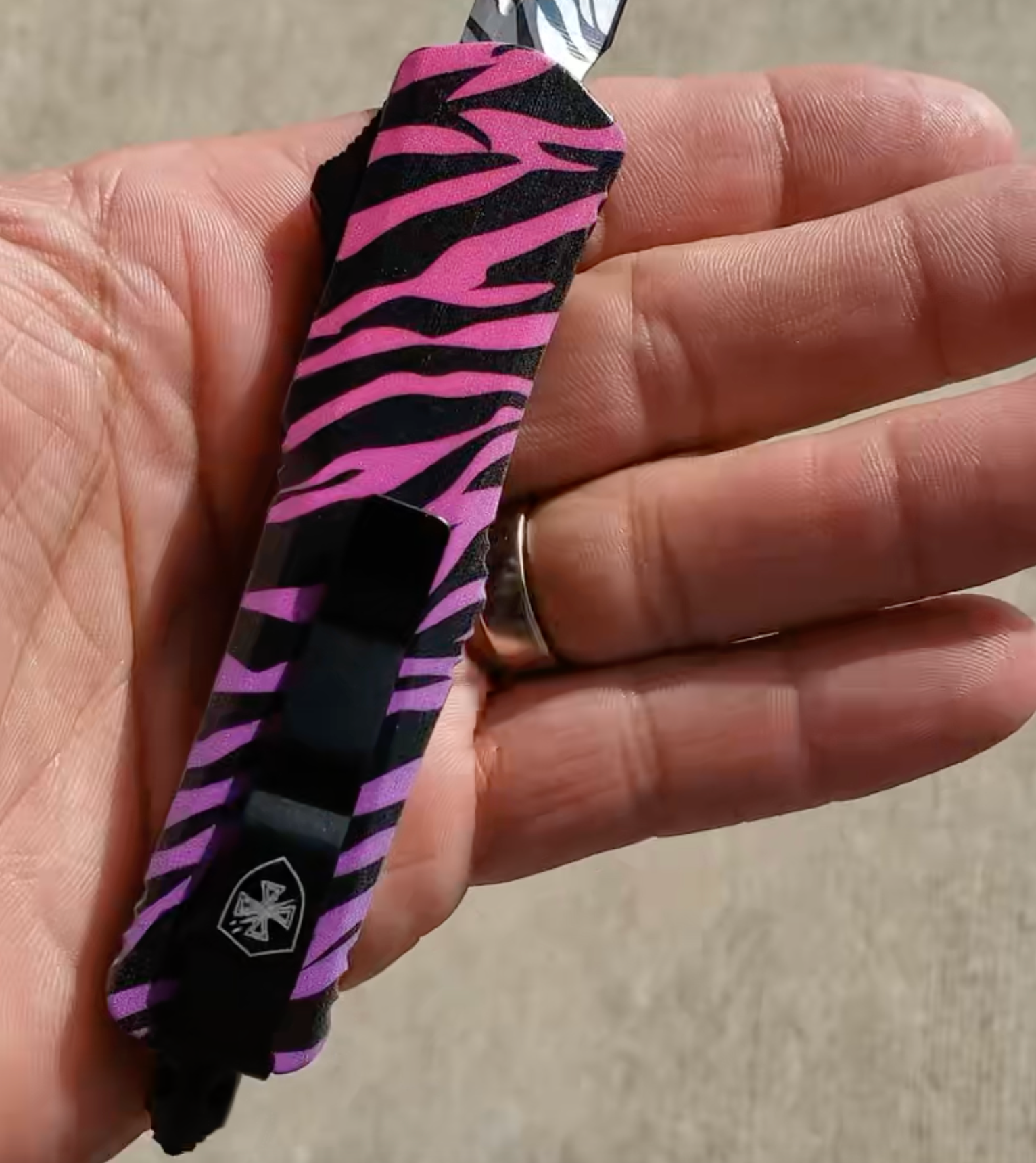 Templar Knife Concept Edition - Zebra