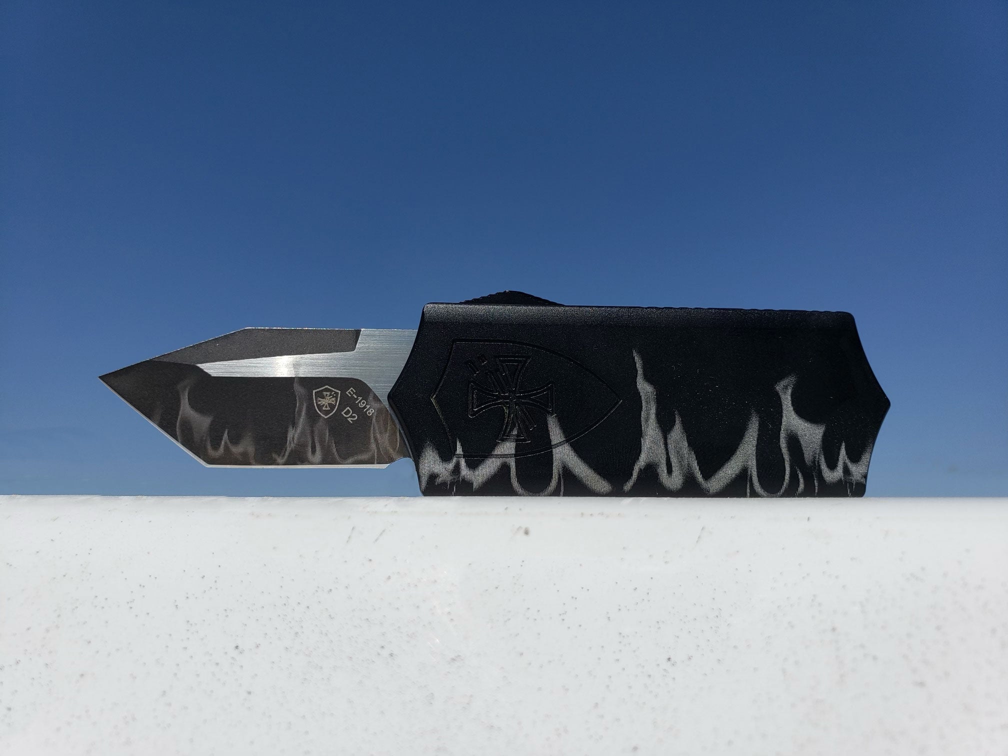 Templar Knife Concept Edition - Black Flame Money Clip