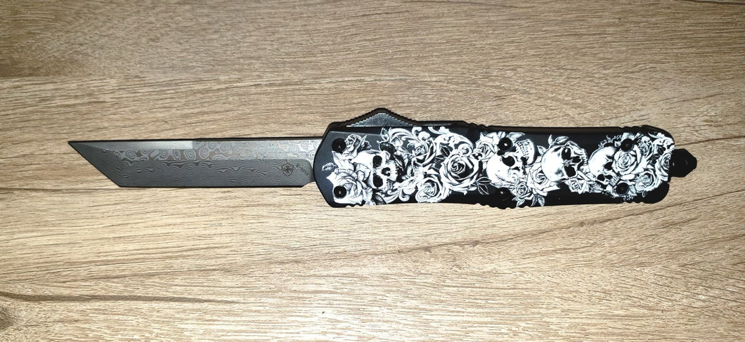 Templar Knife Concept- Skull and Roses Damascus